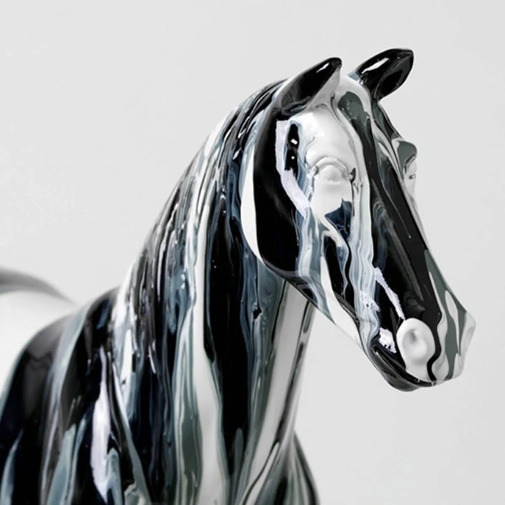 تمثال حصان ديكوري فاخر – Luxury Horse Sculpture 30 سم