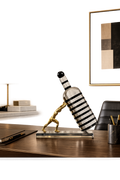 Balance Force Sculpture – تمثال التوازن والقوة