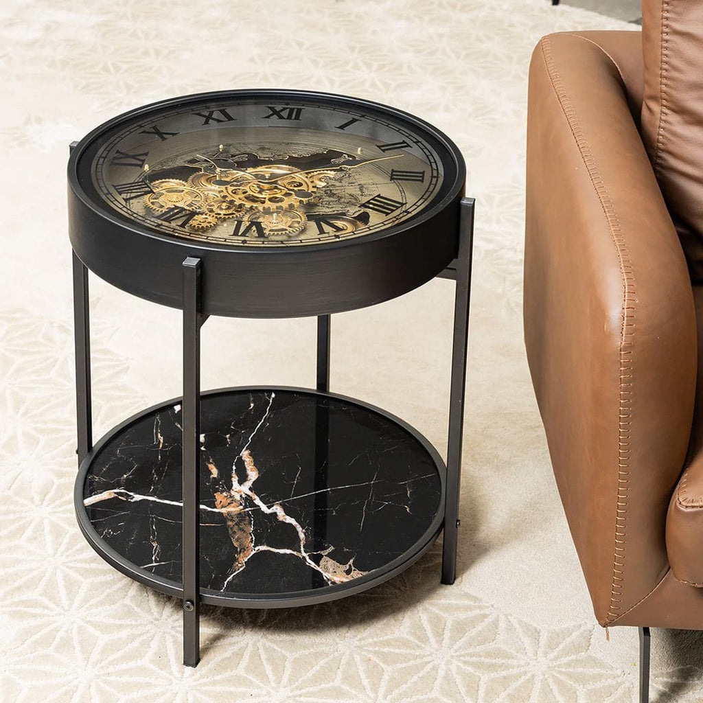 ترابيزة جانبية بتصميم ساعة كلاسيكية – Vintage Clock Side Table