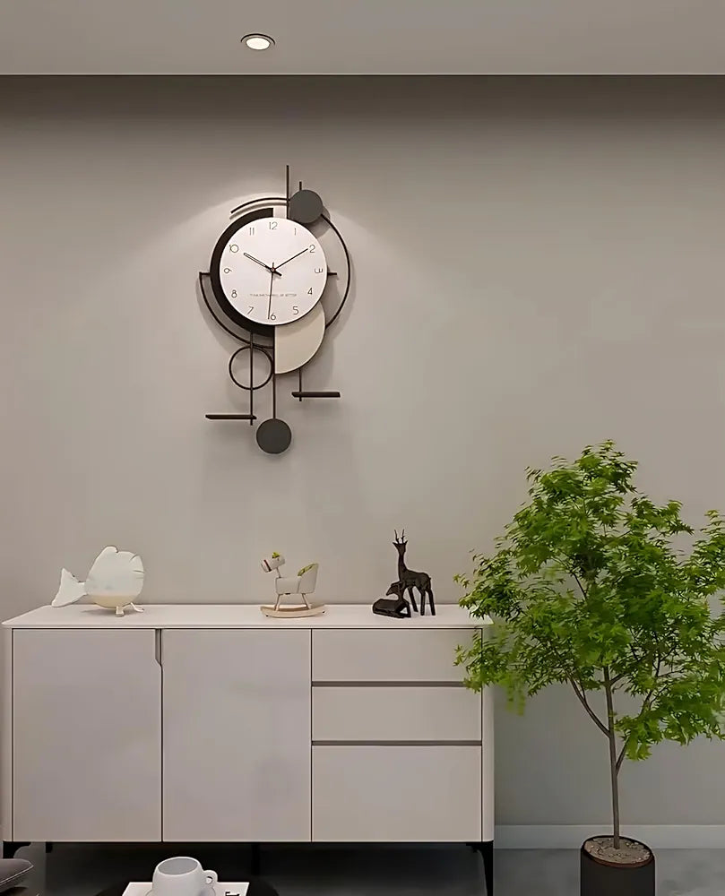 Modern Geometric Wall Clock – ساعة حائط مودرن بتصميم هندسي