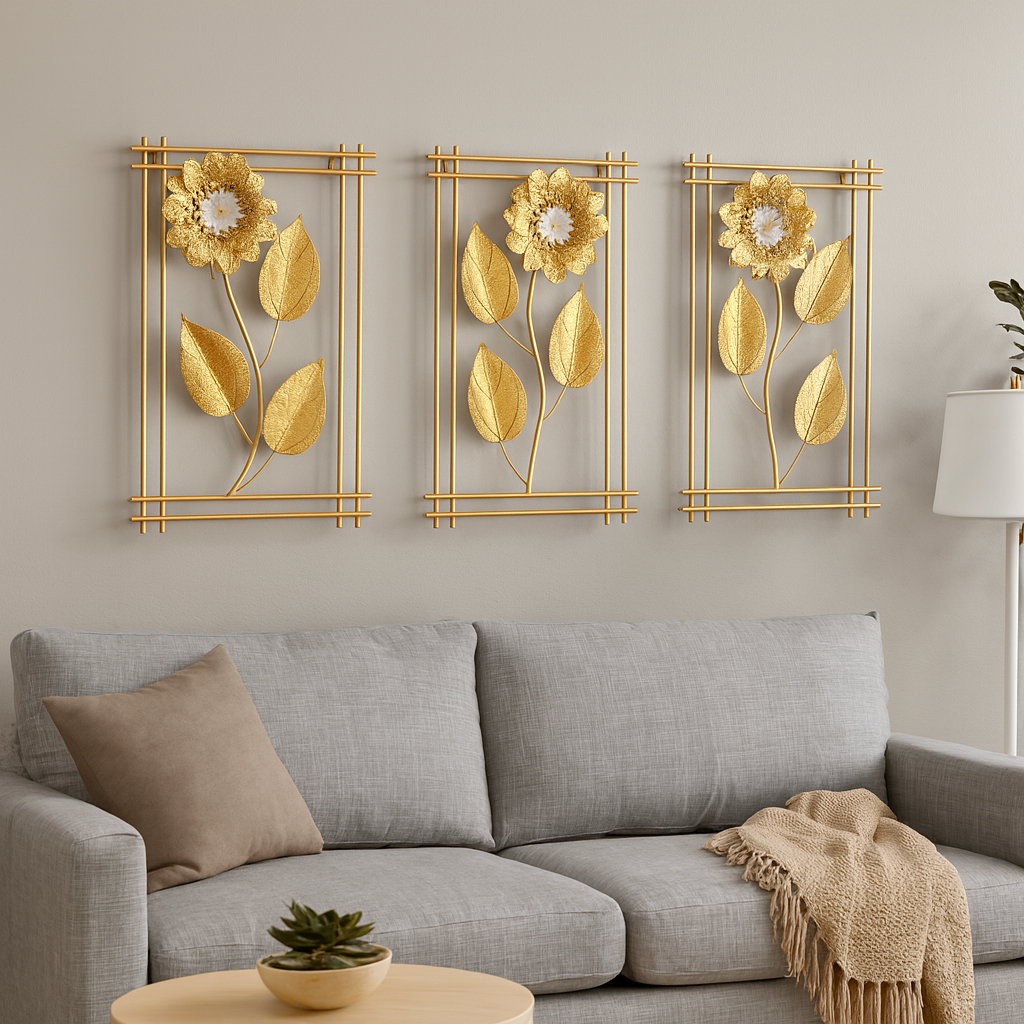 Golden Floral Wall Art – تابلوه حائط معدني بتصميم الزهور الذهبية