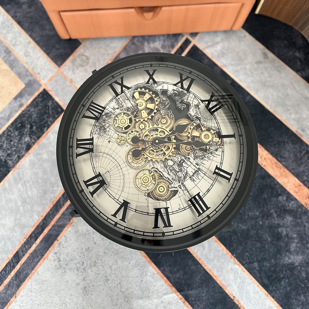 ترابيزة جانبية بتصميم ساعة كلاسيكية – Vintage Clock Side Table