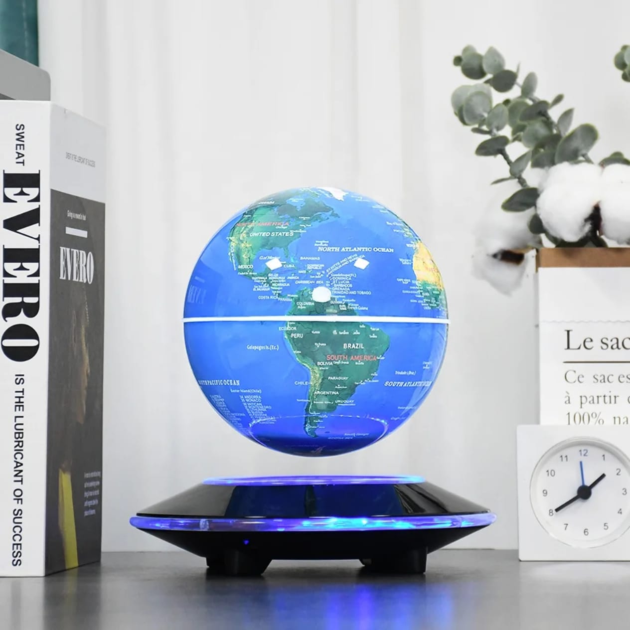 كرة أرضية مغناطيسية عائمة بإضاءة LED | Magnetic Levitating Globe