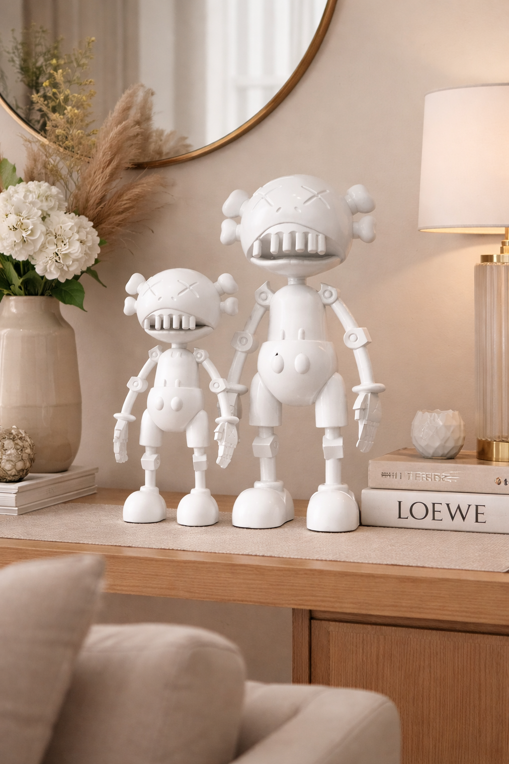 Modern Robot Sculpture Set – تمثال روبوت عصري فاخر (قطعتين)