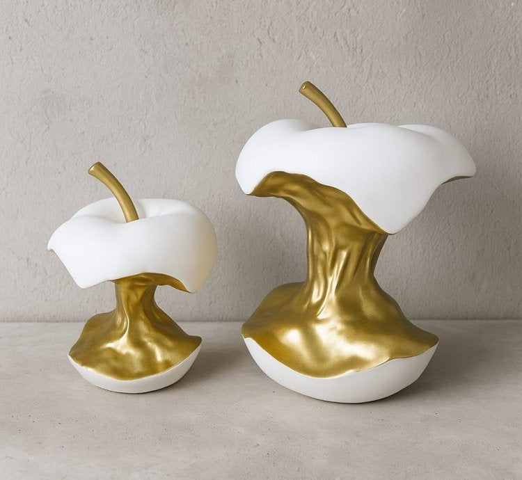 Golden Apple Core Sculpture – تمثال تفاحة فنية ذهبية (قطعتين)