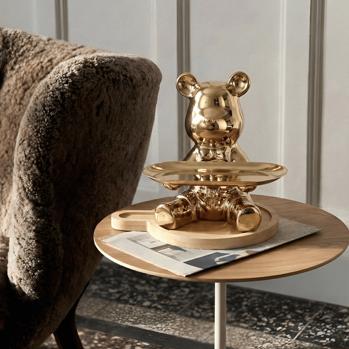 Golden Bear Tray – تمثال دب بحامل أنيق
