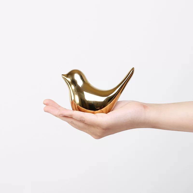 Golden Bird Sculpture Set – تمثال عصفور ذهبي فاخر (قطعتين)
