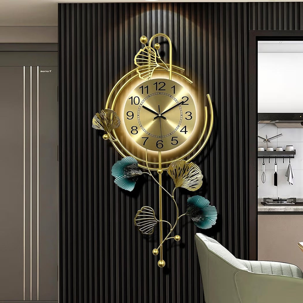 ساعة حائط ديكور مودرن بإضاءة LED – 79×40 سم